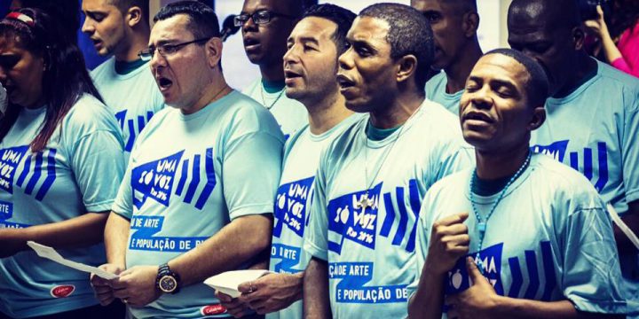 With One Voice choir singing